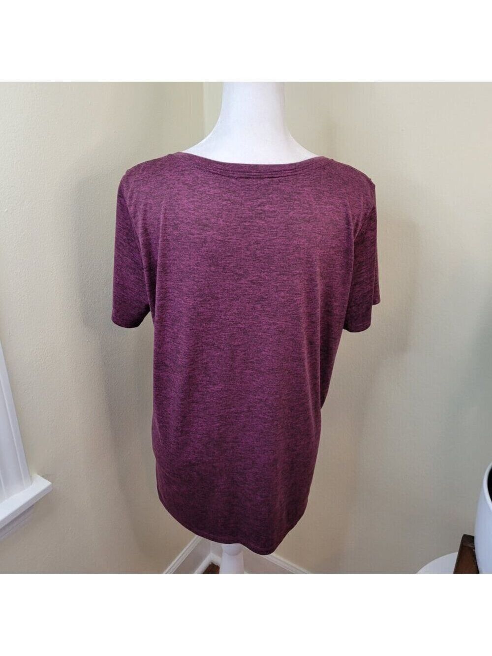 Nike Dri Fit Short Sleeve Athletic T-Shirt Magenta Top Women's Size L - Picture 5 of 13